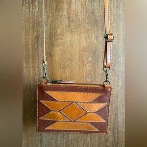 STS Ranchwear Kai Crossbody leather bag